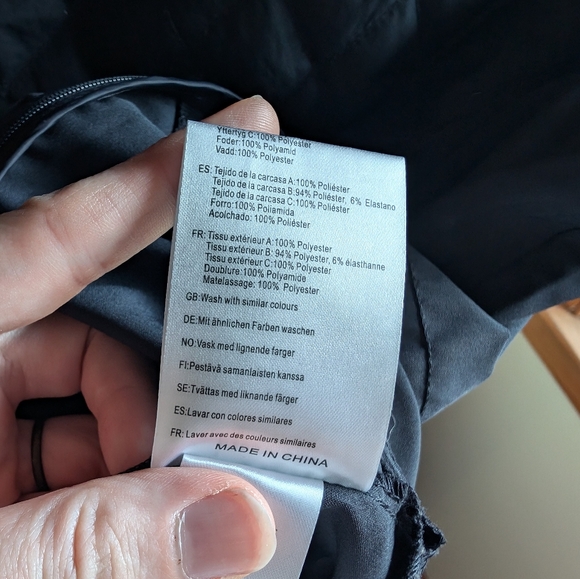 Horze Riley Hybrid Riding Vest - Picture 6 of 6